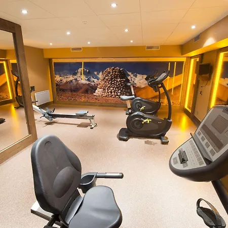 Szálloda Le Hameau Du Kashmir 4*