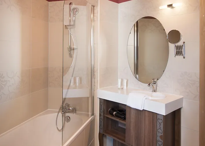 Le Hameau Du Kashmir Hotel 4*